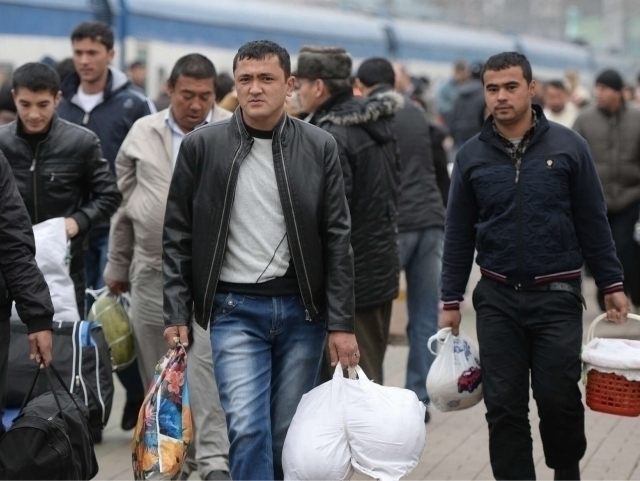 Gulimova Anastasiya yalangoch